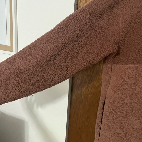 The North Face Women's Fleece Jacket - - Picture 5 of 7